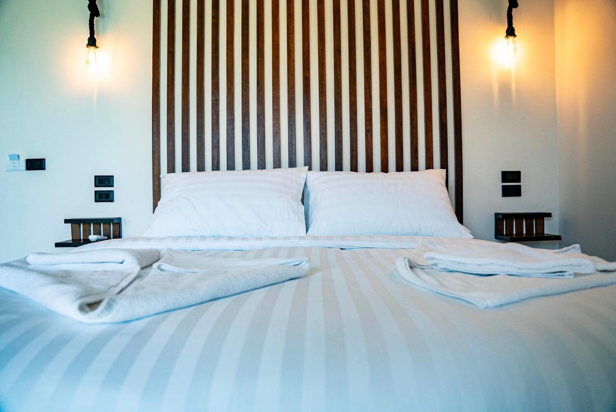Mae Ya Resort Koh Tao Exteriör bild
