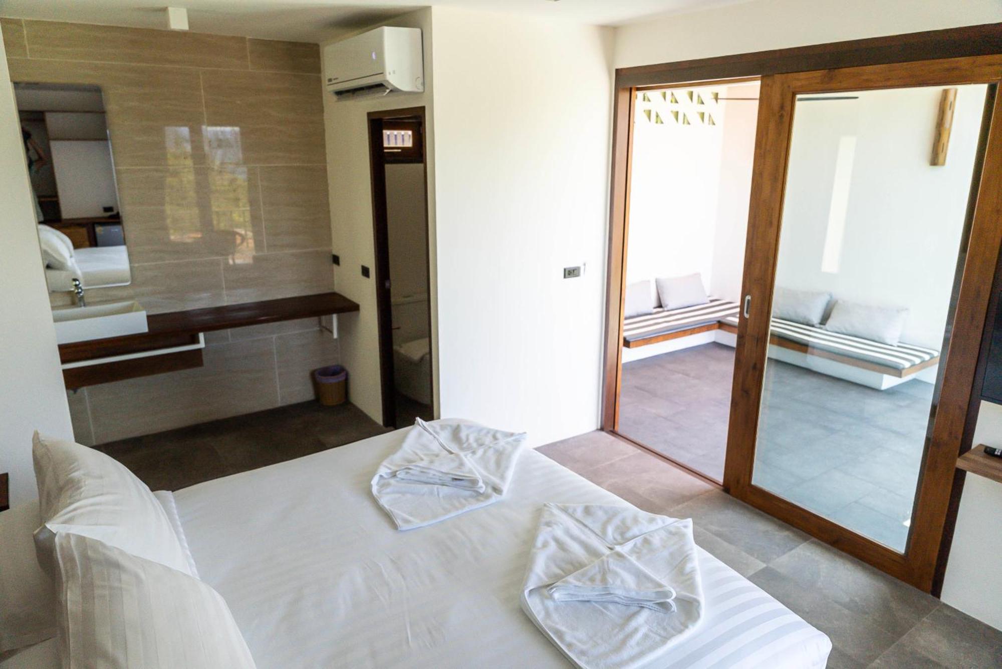 Mae Ya Resort Koh Tao Exteriör bild